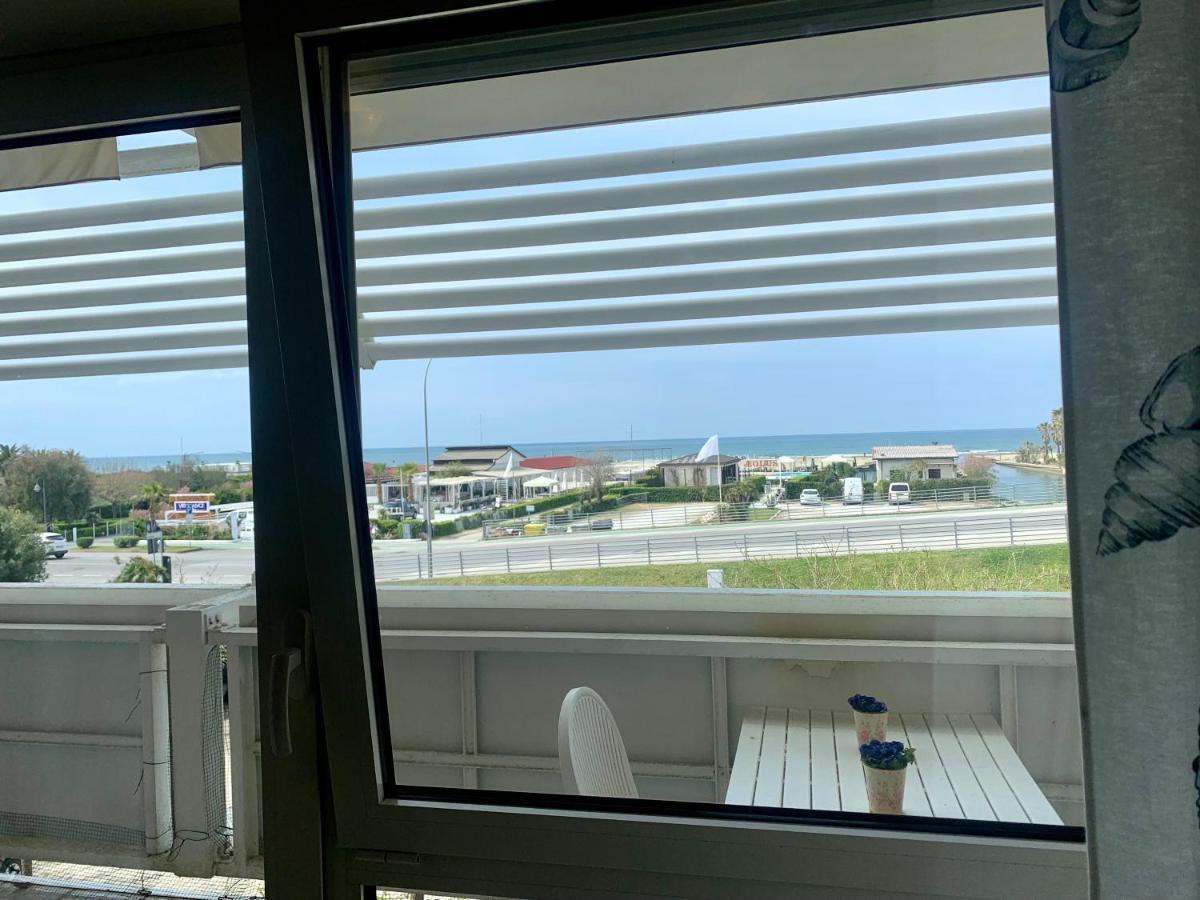 Casa Sul Mare- House On The Sea- Versilia Marina di Pietrasanta Eksteriør bilde